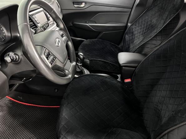 Hyundai Solaris II с пробегом 2018 года, цена 1 380 000 рублей, 90500 км, седан, Автокод Объявления