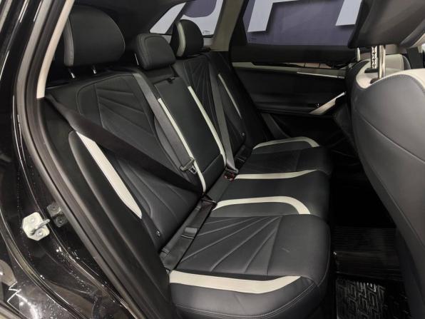 Geely Atlas II с пробегом 2024 года, цена 3 599 000 рублей, 21000 км, внедорожник, Автокод Объявления