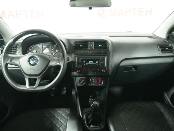 Volkswagen Polo V Рестайлинг с пробегом 2018 года, цена 1 199 000 рублей, 79180 км, седан, Автокод Объявления