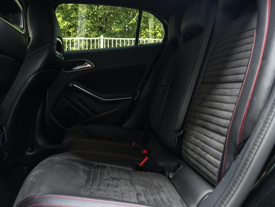 Mercedes-Benz GLA I (X156) Рестайлинг Москва  - изображение 10
