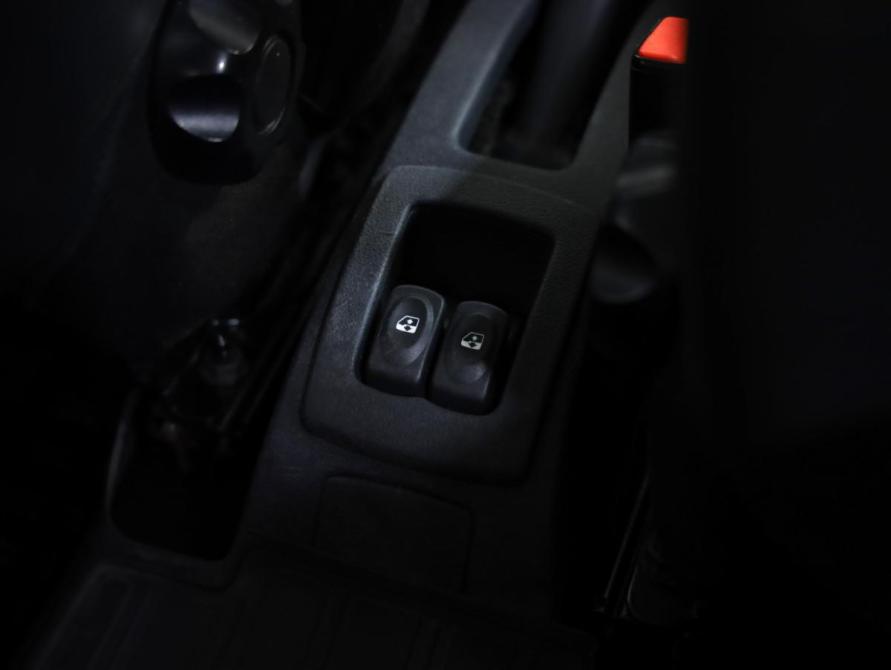 Renault Sandero I Санкт-Петербург  - изображение 15