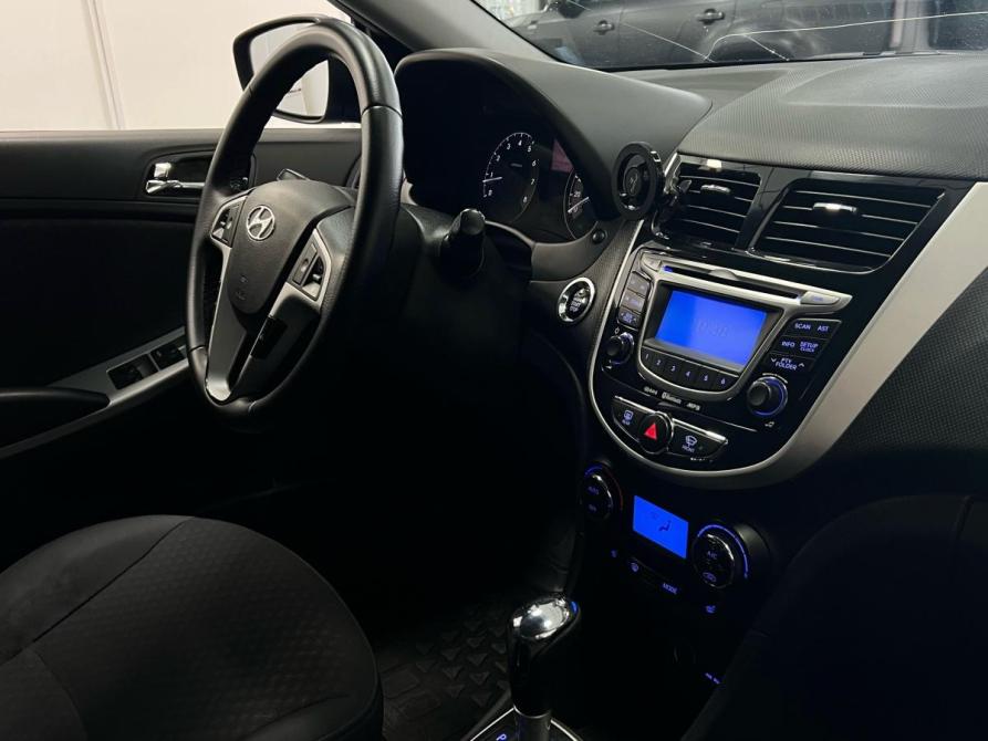Hyundai Solaris I Казань  - изображение 18