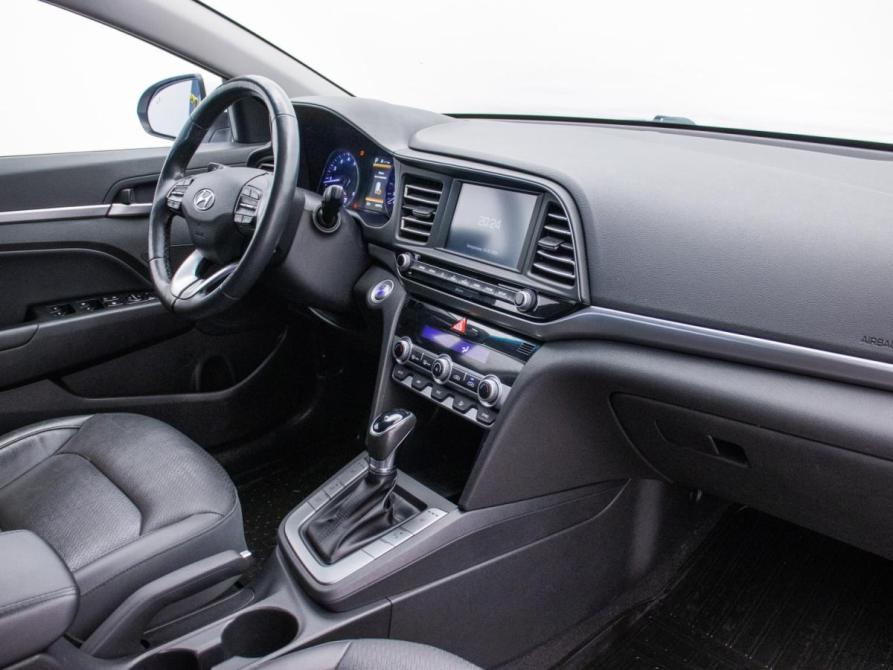 Hyundai Elantra VI (AD) Рестайлинг Москва  - изображение 10
