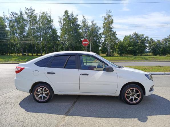 Lada (ВАЗ) Granta I Рестайлинг с пробегом 2019 года, цена 534 000 рублей, 137035 км, хэтчбек, Автокод Объявления