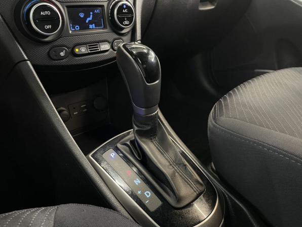Hyundai Solaris I Рестайлинг с пробегом 2016 года, цена 1 170 000 рублей, 175879 км, седан, Автокод Объявления