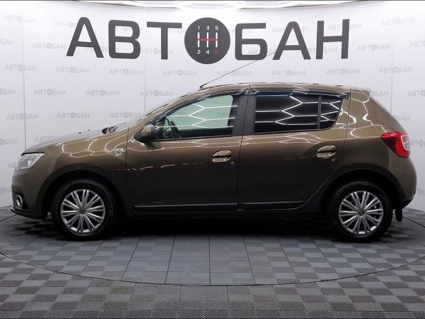 Renault Sandero II Рестайлинг с пробегом 2019 года, цена 980 000 рублей, 74569 км, хэтчбек, Автокод Объявления