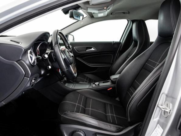 Mercedes-Benz GLA I (X156) с пробегом 2015 года, цена 1 899 000 рублей, 134139 км, внедорожник, Автокод Объявления