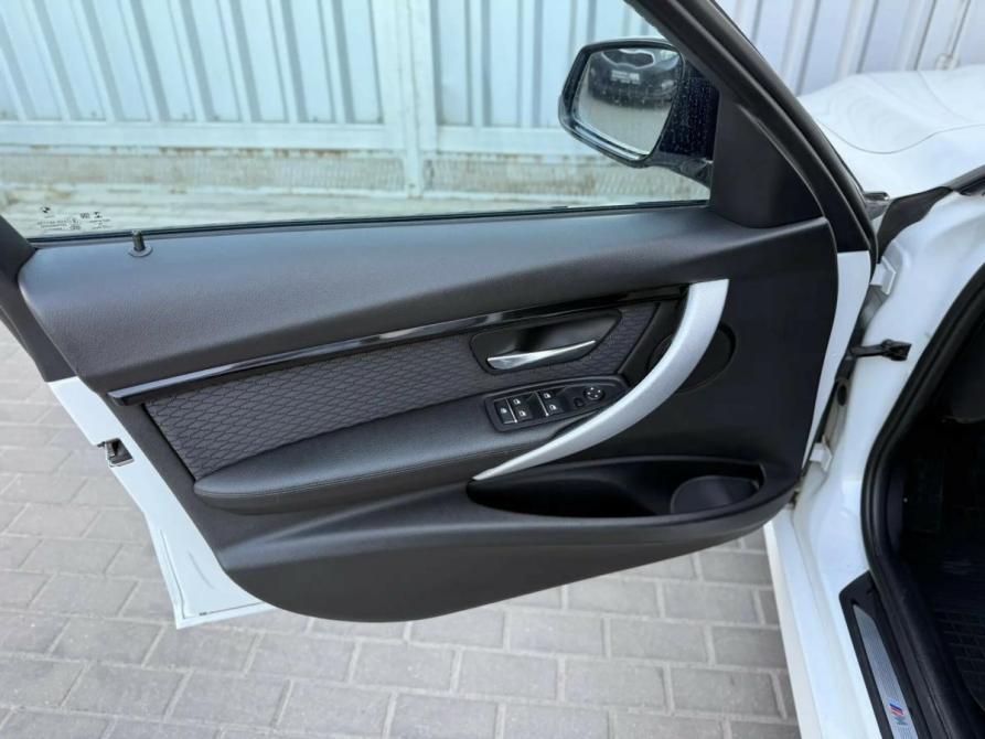 BMW 3 серии VI (F3x) Рестайлинг Ростов-на-Дону  - изображение 11
