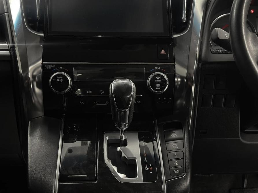 Toyota Vellfire II Рестайлинг Красноярск  - изображение 15