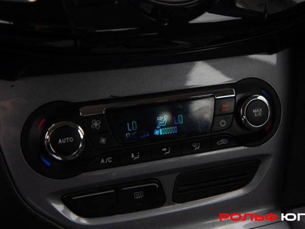 Ford Focus III с пробегом 2012 года, цена 663 000 рублей, 248737 км, универсал, Автокод Объявления