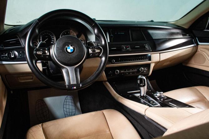 BMW 5 серии VI (F10/F11/F07) с пробегом 2011 года, цена 1 999 000 рублей, 330000 км, седан, Автокод Объявления