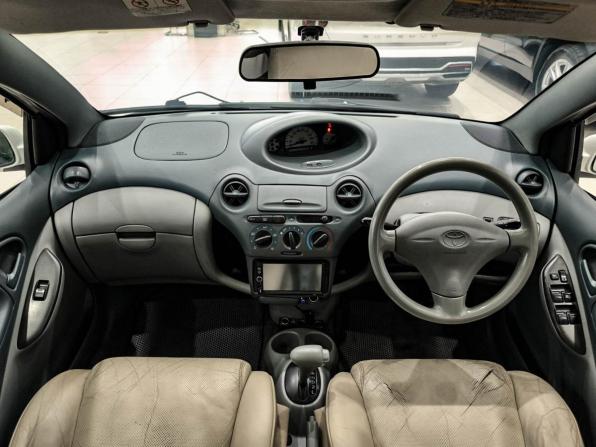 Toyota Vitz I (P10) с пробегом 2000 года, цена 299 000 рублей, 35500 км, хэтчбек, Автокод Объявления