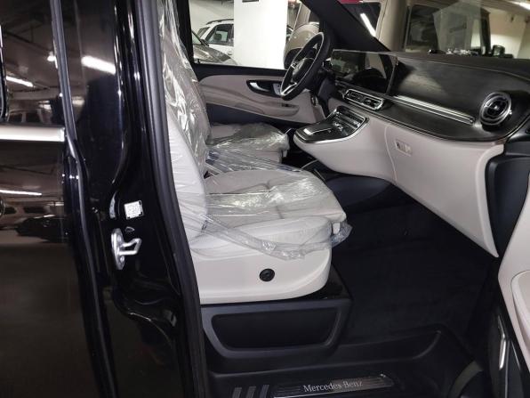 Новый Mercedes-Benz V-Класс III (W447) Рестайлинг 2026 года, цена 14 800 000 рублей, минивэн, Автокод Объявления