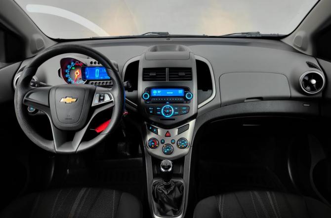 Chevrolet Aveo II с пробегом 2014 года, цена 717 000 рублей, 72439 км, седан, Автокод Объявления