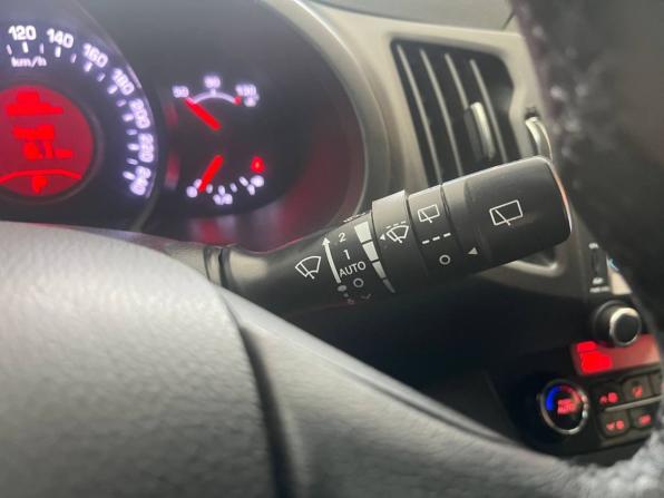 Kia Sportage III с пробегом 2013 года, цена 1 095 000 рублей, 202229 км, внедорожник, Автокод Объявления