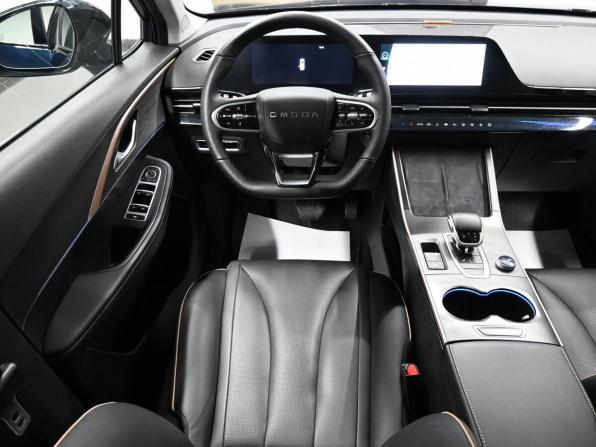 Omoda C5 I с пробегом 2023 года, цена 1 795 000 рублей, 47136 км, внедорожник, Автокод Объявления