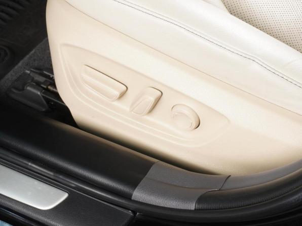 Toyota Camry VIII (XV70) Рестайлинг с пробегом 2021 года, цена 3 685 000 рублей, 50794 км, седан, Автокод Объявления