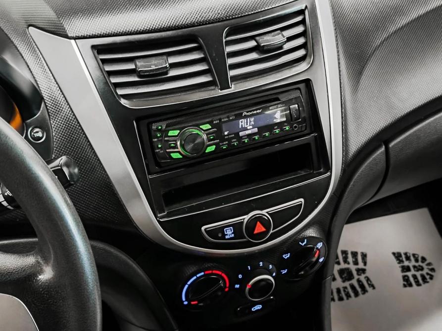 Hyundai Solaris I Тула  - изображение 10