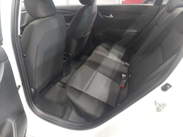 Kia Rio IV Рестайлинг с пробегом 2020 года, цена 1 570 000 рублей, 68483 км, седан, Автокод Объявления
