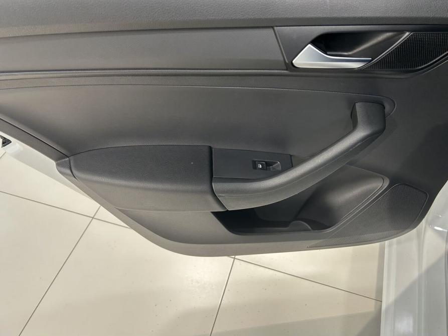 Volkswagen Polo VI Нижний Новгород  - изображение 21