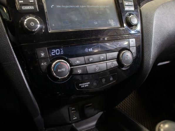Nissan Qashqai II с пробегом 2015 года, цена 1 440 000 рублей, 153277 км, внедорожник, Автокод Объявления