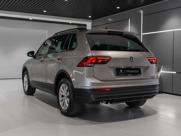 Volkswagen Tiguan II с пробегом 2019 года, цена 2 330 000 рублей, 98129 км, внедорожник, Автокод Объявления