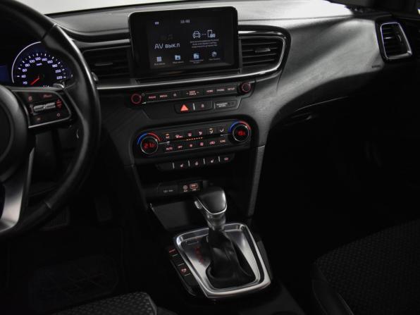 Kia Ceed III с пробегом 2019 года, цена 1 567 980 рублей, 97370 км, хэтчбек, Автокод Объявления