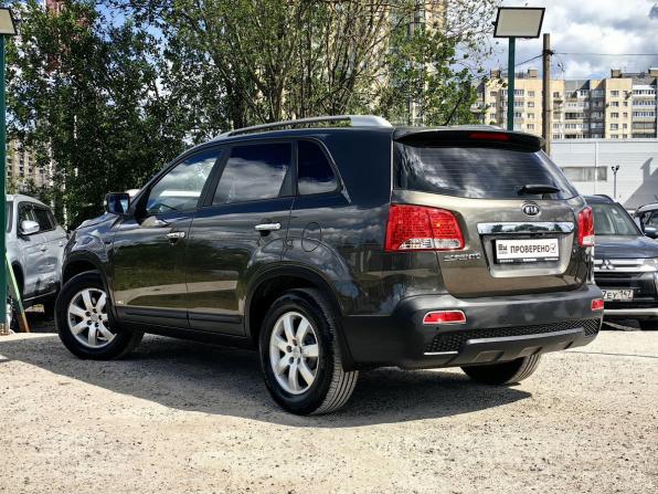 Kia Sorento II с пробегом 2011 года, цена 1 269 000 рублей, 210000 км, внедорожник, Автокод Объявления