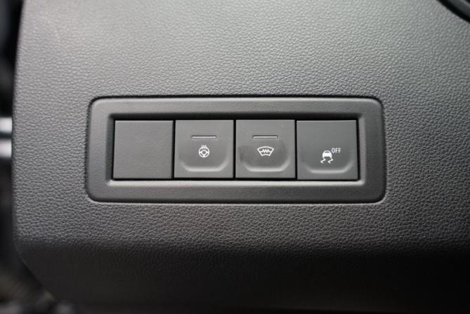 Renault Arkana I с пробегом 2022 года, цена 1 999 000 рублей, 72242 км, внедорожник, Автокод Объявления