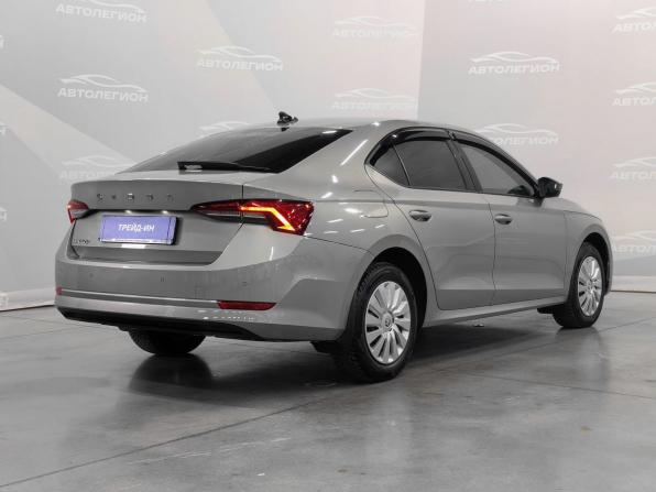 Skoda Octavia IV (A8) с пробегом 2021 года, цена 2 550 000 рублей, 67072 км, лифтбек, Автокод Объявления