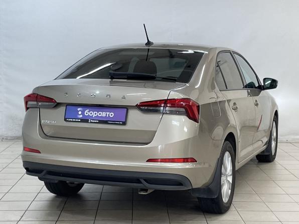 Skoda Rapid II с пробегом 2021 года, цена 1 649 000 рублей, 132903 км, лифтбек, Автокод Объявления