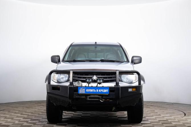 Mitsubishi L200 IV Рестайлинг с пробегом 2013 года, цена 1 899 000 рублей, 202000 км, offers.body_type.unknown, Автокод Объявления