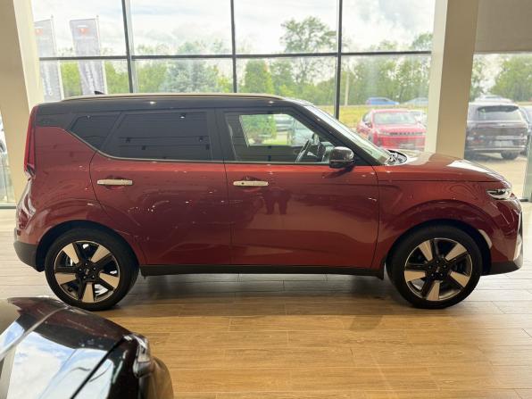 Kia Soul III с пробегом 2021 года, цена 2 190 000 рублей, 27000 км, хэтчбек, Автокод Объявления