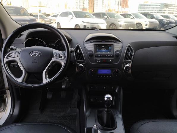 Hyundai ix35 I Рестайлинг с пробегом 2014 года, цена 1 594 000 рублей, 77585 км, внедорожник, Автокод Объявления