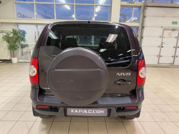 Chevrolet Niva I Рестайлинг с пробегом 2017 года, цена 790 000 рублей, 97090 км, внедорожник, Автокод Объявления