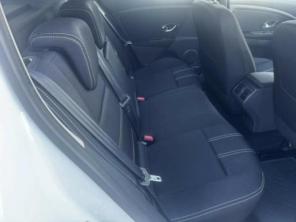 Renault Megane III Рестайлинг с пробегом 2014 года, цена 779 900 рублей, 84131 км, хэтчбек, Автокод Объявления