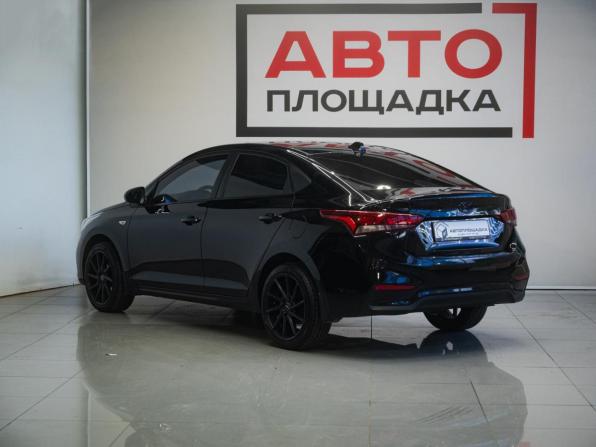 Hyundai Solaris II с пробегом 2018 года, цена 1 369 000 рублей, 86345 км, седан, Автокод Объявления