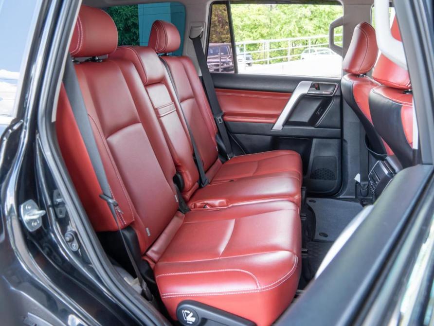 Toyota Land Cruiser Prado 150 Series Рестайлинг 2 Волгоград  - изображение 10