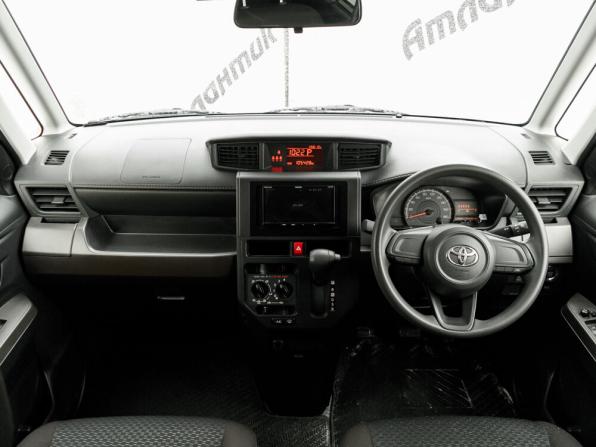 Toyota Roomy I Рестайлинг с пробегом 2021 года, цена 1 060 000 рублей, 105428 км, минивэн, Автокод Объявления