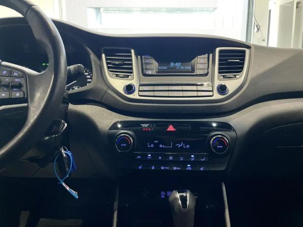 Hyundai Tucson III с пробегом 2018 года, цена 2 220 000 рублей, 77035 км, внедорожник, Автокод Объявления