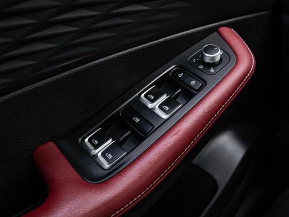 Geely Coolray I Рестайлинг с пробегом 2023 года, цена 2 189 000 рублей, 24990 км, внедорожник, Автокод Объявления