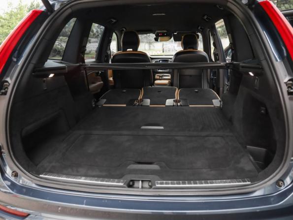 Volvo XC90 II с пробегом 2019 года, цена 4 099 000 рублей, 136062 км, внедорожник, Автокод Объявления