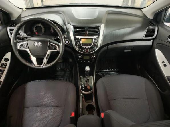Hyundai Solaris I с пробегом 2012 года, цена 820 000 рублей, 115264 км, седан, Автокод Объявления