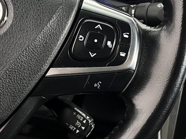 Toyota Camry VII (XV50) Рестайлинг 2 с пробегом 2017 года, цена 2 150 000 рублей, 133000 км, седан, Автокод Объявления