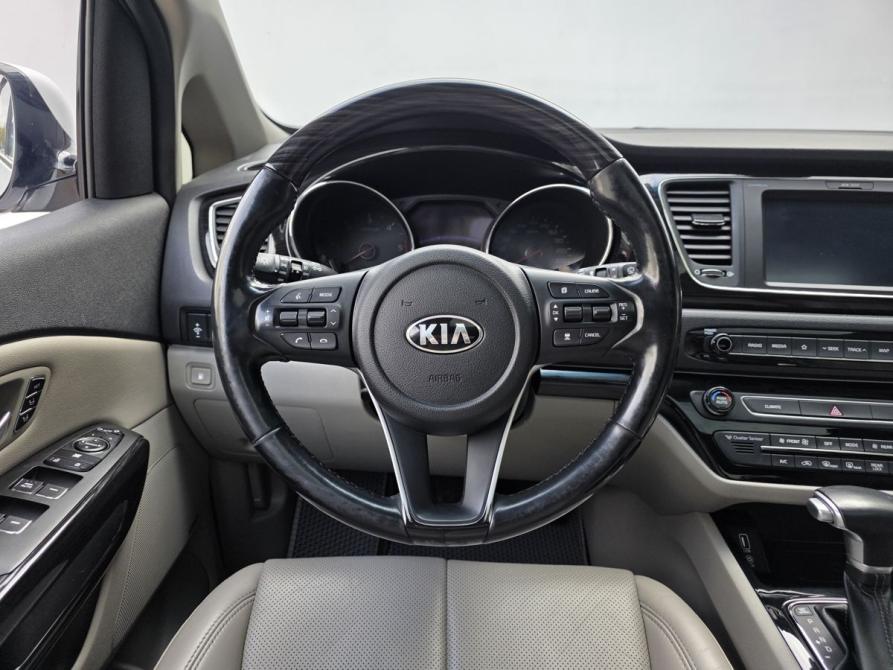 Kia Carnival III Москва  - изображение 13