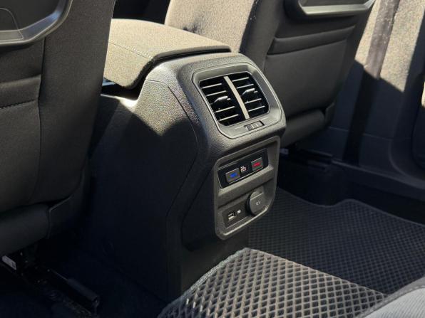 Volkswagen Tiguan II с пробегом 2020 года, цена 2 736 000 рублей, 65300 км, внедорожник, Автокод Объявления