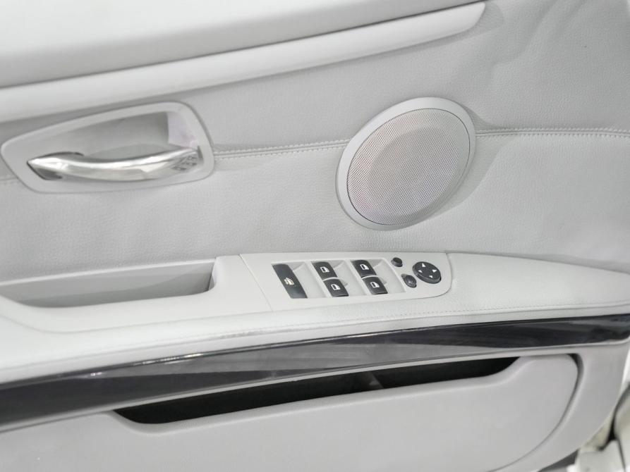 BMW 3 серии V (E90/E91/E92/E93) Новосибирск  - изображение 19