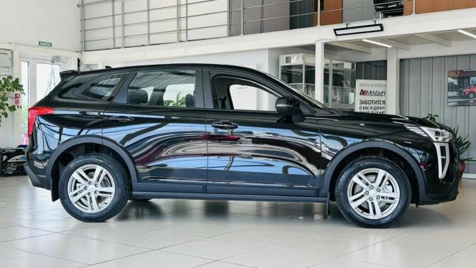 Haval Jolion I Рестайлинг с пробегом 2024 года, цена 1 740 000 рублей, 28000 км, внедорожник, Автокод Объявления