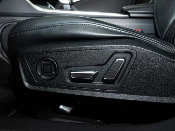Audi A6 V (C8) с пробегом 2019 года, цена 3 340 000 рублей, 163280 км, седан, Автокод Объявления