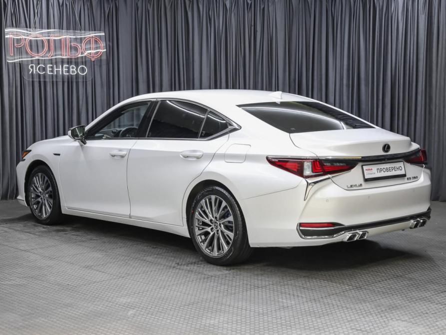 Lexus ES VII Москва  - изображение 7